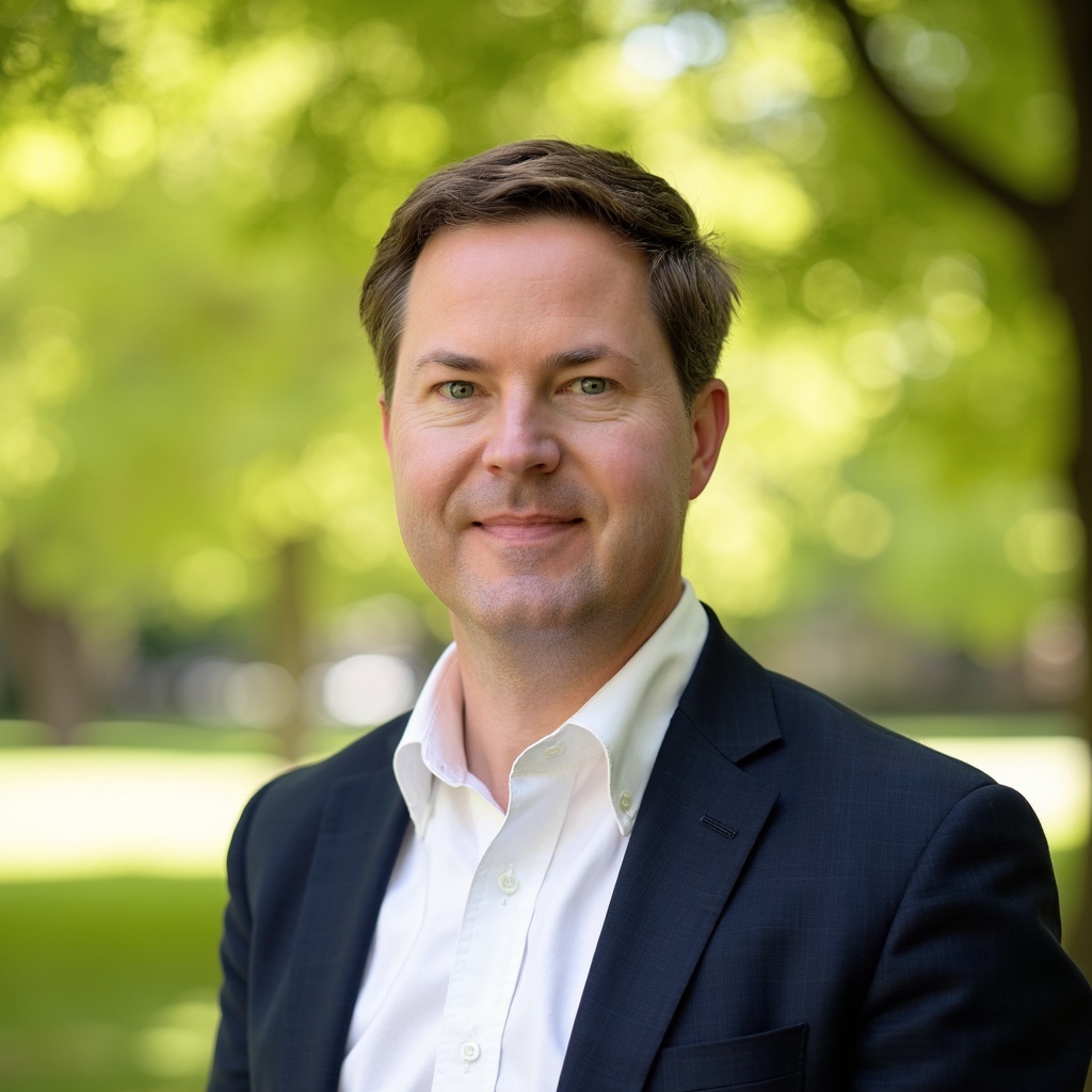 Dr. Kevin Holloway, MD